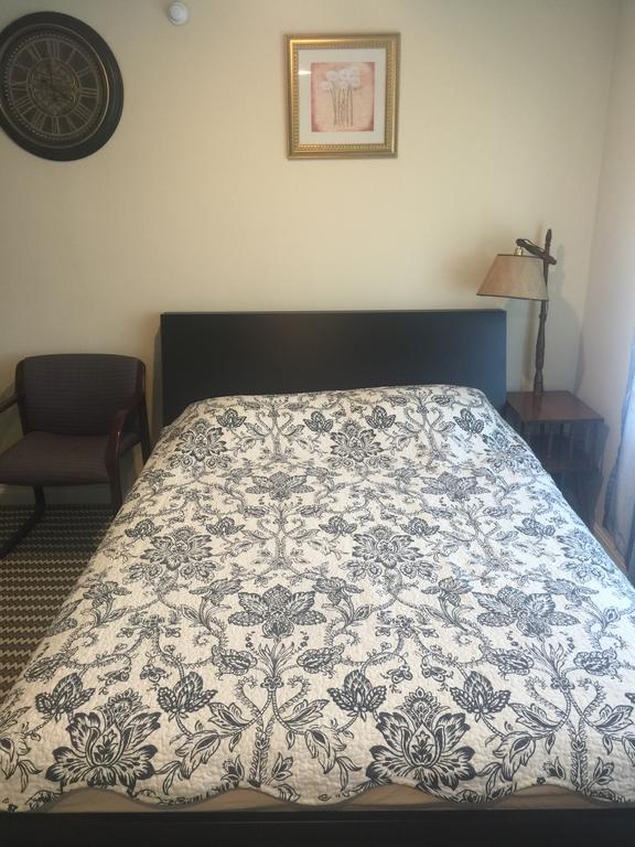 Misquamicut Beach Front Inn Westerly Esterno foto