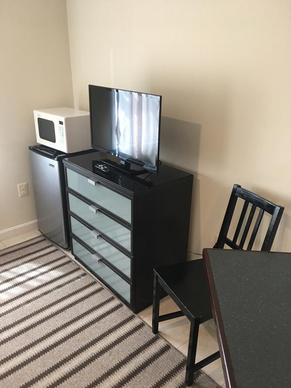 Misquamicut Beach Front Inn Westerly Esterno foto