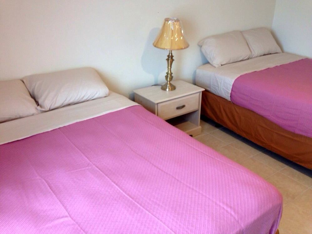 Misquamicut Beach Front Inn Westerly Esterno foto
