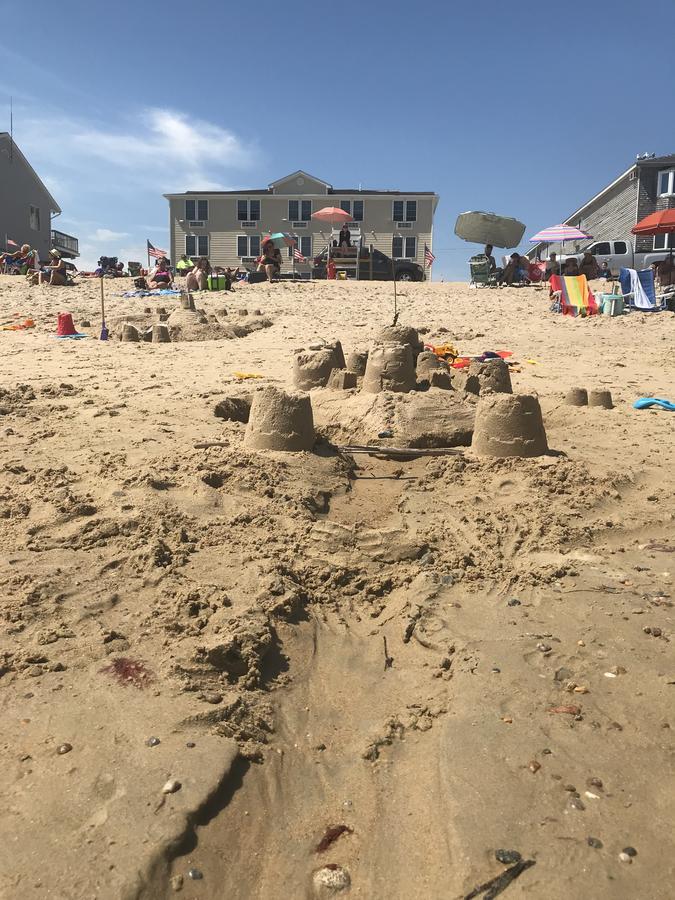 Misquamicut Beach Front Inn Westerly Esterno foto